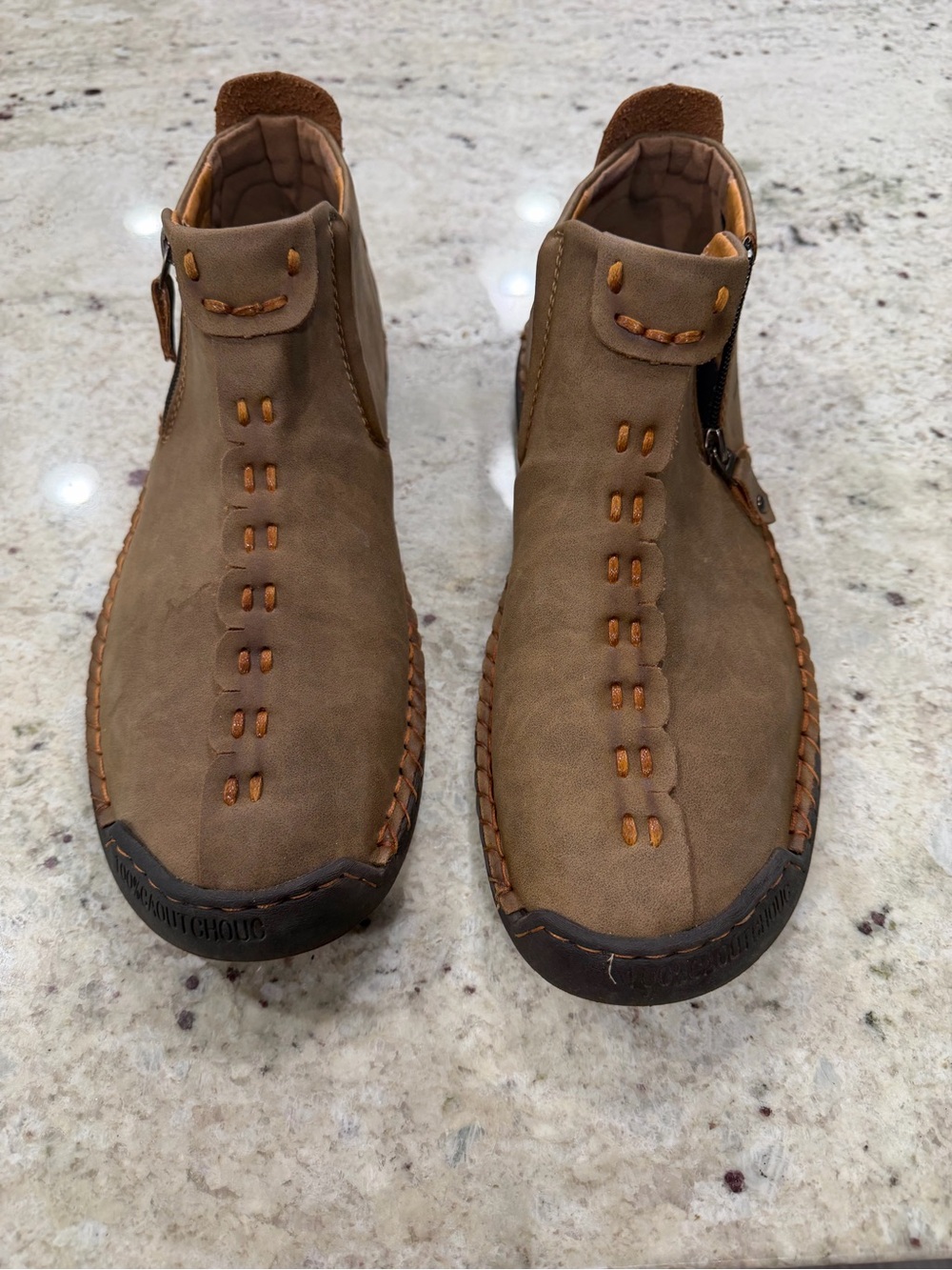 Men's Tan Chukka Boots with Handstitched Detail